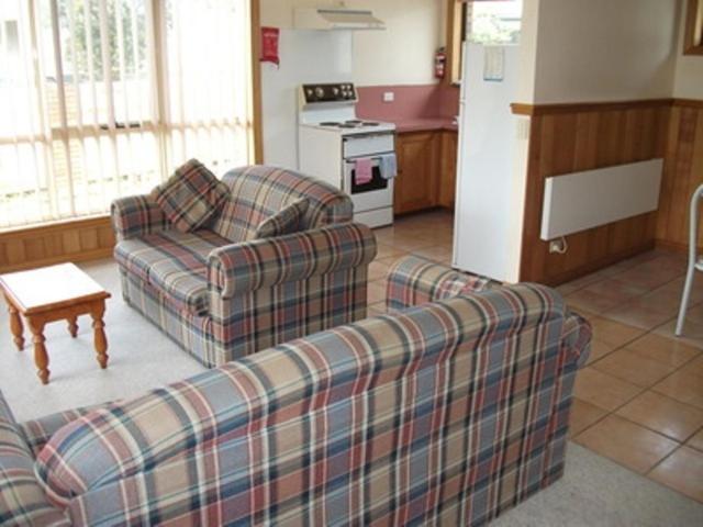 Apollo Bay Backpackers Lodge Ruang foto