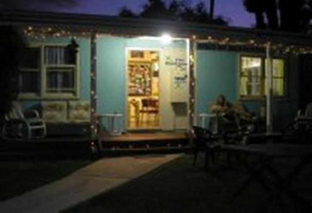 Apollo Bay Backpackers Lodge Bagian luar foto