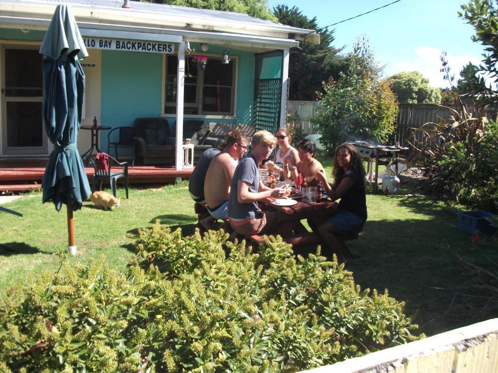 Apollo Bay Backpackers Lodge Bagian luar foto